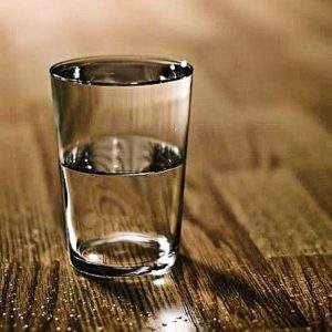 После плача болит голова