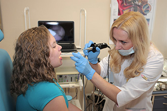 Фарингоскопия Осмотр горла